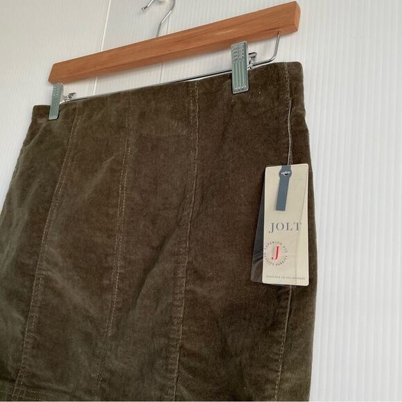 🆕 Jolt corduroy mini skirt army green size 7 NWT - Picture 2 of 8